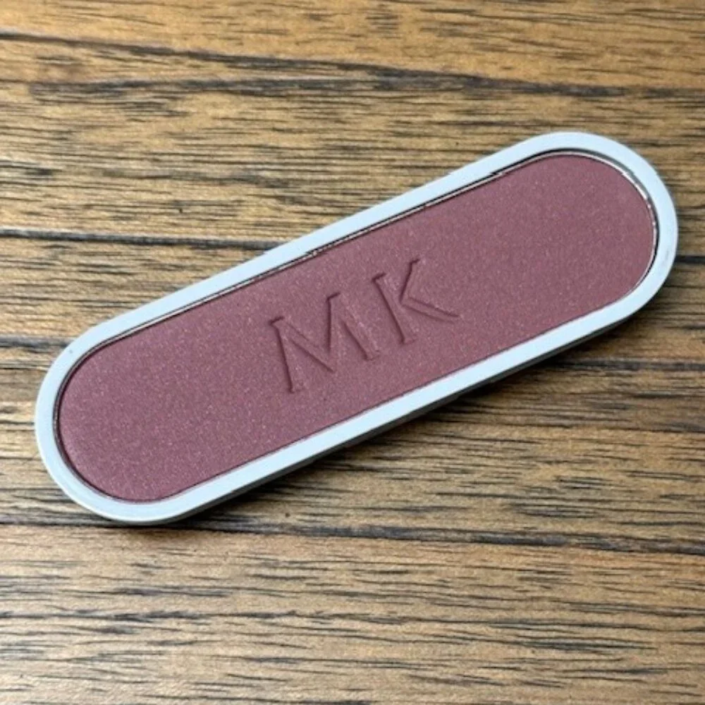 Mary Kay Signature Cheek Color: Plum Dazzle